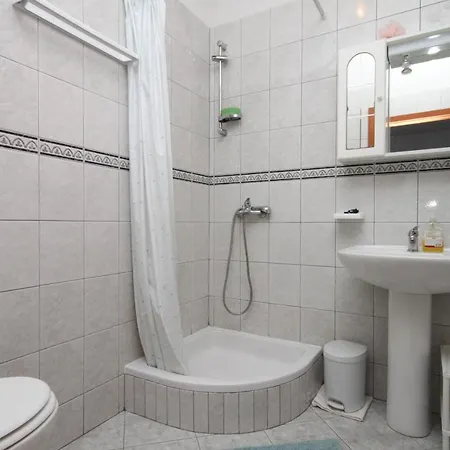 Zaklopatica 8393a Lastovo