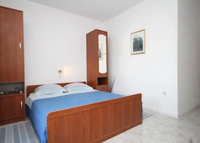 Zaklopatica 8393a Lastovo